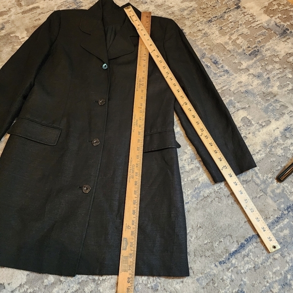 Focus 2000 linen rayon black long blazer.  Women's size 8. - Picture 14 of 15